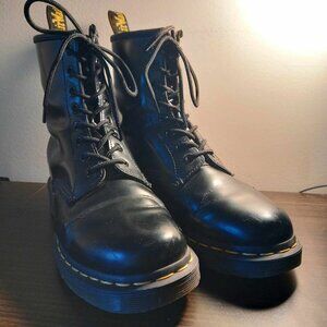 Doc Marten's Boots - Size 8 (39)